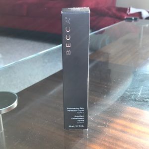 BECCA Shimmering Skin Perfector Liquid Topaz